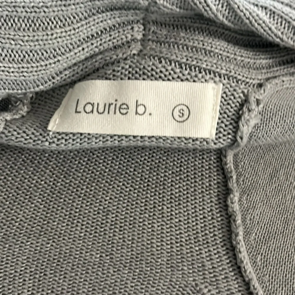 Laurie b. Open front knit cardigan sweater in gray